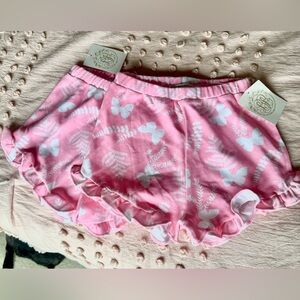 The Beaufort bonnet company size 6 shorts